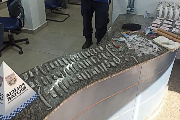 Material do tr&aacute;fico foi encontrado em terreno na Fazenda da Barra III