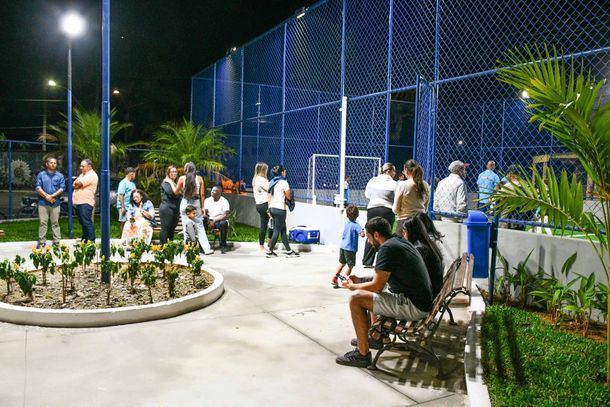 Pra&ccedil;a ganhou um ambiente moderno, seguro e preparado para receber moradores, fortalecendo a conviv&ecirc;ncia entre fam&iacute;lias