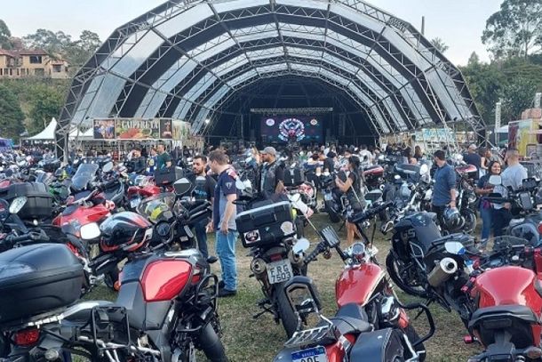 Encontro tradicional vai reunir m&aacute;quinas e amantes das duas rodas em Penedo
