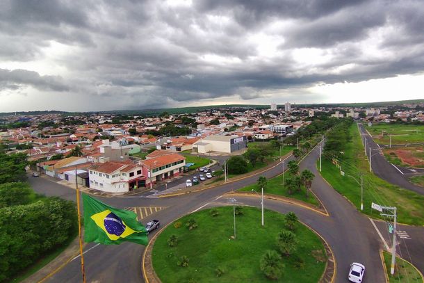 Folga do funcionalismo e feriado de Finados alteram rotina em Rio das Pedras