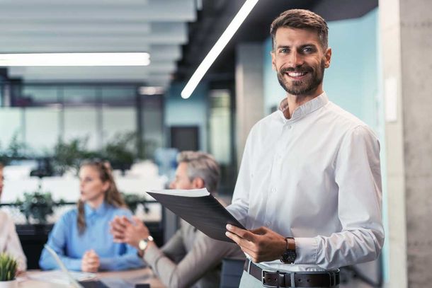 Acisa abre processo seletivo para auxiliar administrativo e comercial