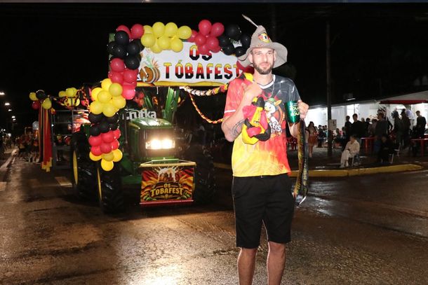 Pato Bragado veste as cores da tradi&ccedil;&atilde;o e celebra em grande estilo a 26&ordf; Oktoberfest