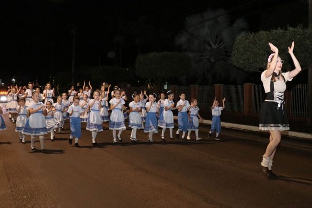 Pato Bragado veste as cores da tradi&ccedil;&atilde;o e celebra em grande estilo a 26&ordf; Oktoberfest