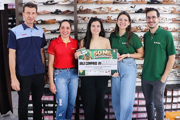 Pr&ecirc;mios do quarto sorteio da Comprar Aqui d&aacute; Sorte s&atilde;o entregues aos ganhadores