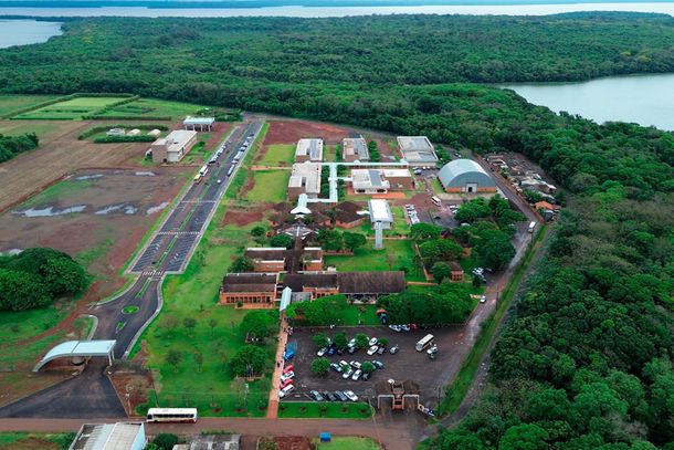 C&acirc;mpus Santa Helena da Universidade Tecnol&oacute;gica Federal do Paran&aacute; (UTFPR)