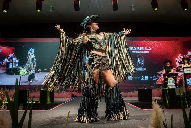Baile define Rainha e Princesas do Rodeio Show 2026