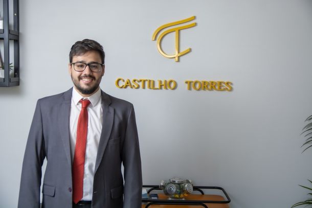 Fernando Augusto Castilho Torres, advogado, especialista em Direito tribut&aacute;rio e s&oacute;cio do Castilho Torres Sociedade de Advogados