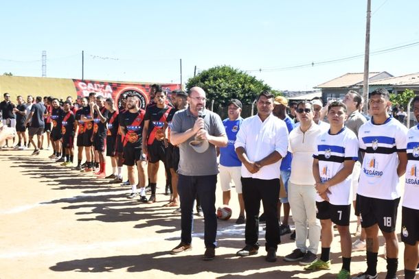  O an&uacute;ncio foi realizado durante a final do tradicional Campeonato Raspad&atilde;o, evento que reuniu grande p&uacute;blico na regi&atilde;o. O prazo estimado para a execu&ccedil;&atilde;o das obras &eacute; de 12 meses.