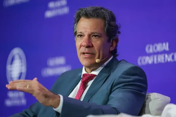 O objetivo da atividade &eacute; provocar uma reflex&atilde;o profunda sobre o papel da universidade p&uacute;blica na forma&ccedil;&atilde;o da sociedade e debater os desafios pol&iacute;ticos, econ&ocirc;micos e culturais contempor&acirc;neos que cercam a educa&ccedil;&atilde;o superior no Brasil