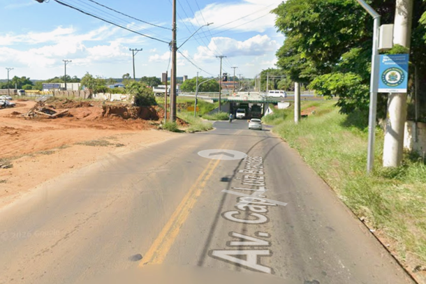 Avenida Capit&atilde;o Luiz Brand&atilde;o passar&aacute; por uma interdi&ccedil;&atilde;o total a partir desta sexta-feira (19). O bloqueio acontece na altura da passagem inferior da Rodovia Washington Lu&iacute;s (SP-310), localizada na Vila Jacobucci, e se estender&aacute; at&eacute; o s&aacute;bado