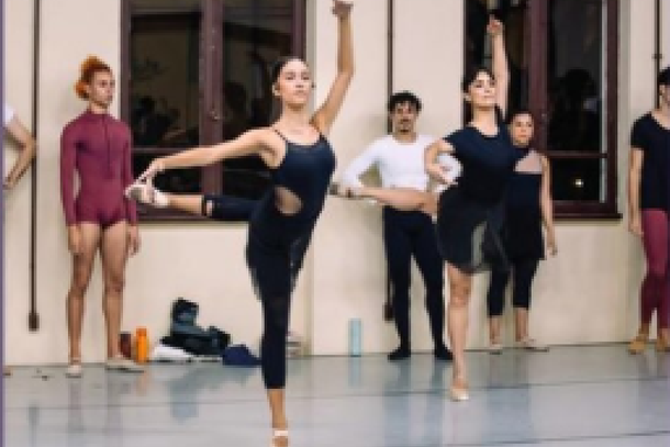A programa&ccedil;&atilde;o, inteiramente gratuita, ocupa pontos estrat&eacute;gicos da cidade, oferecendo ao p&uacute;blico uma imers&atilde;o completa na arte do movimento