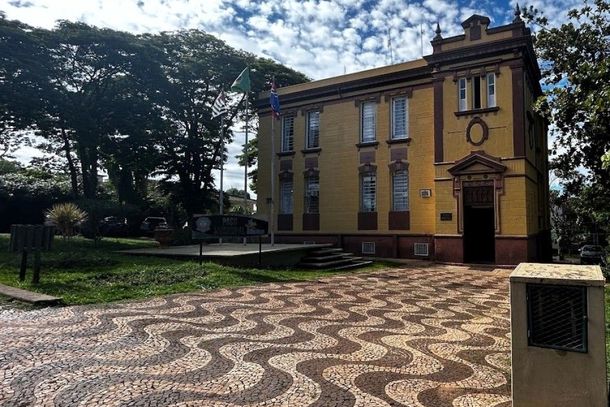 As oportunidades em Brotas contemplam candidatos com escolaridade que vai desde o n&iacute;vel alfabetizado at&eacute; o superior