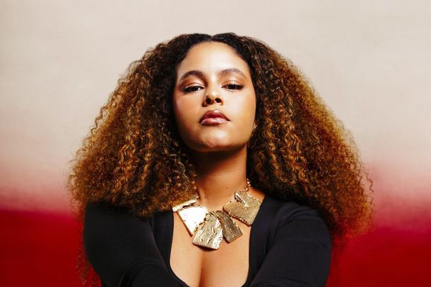 Rachel Reis traz a 'Divina Tour' para o Sesc S&atilde;o Carlos nesta quinta-feira