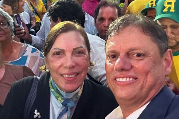 Um dos principais destaques foi a participa&ccedil;&atilde;o da pr&eacute;-candidata a deputada federal Lucinha Garcia (PRD), que esteve entre as figuras mais pr&oacute;ximas do governador