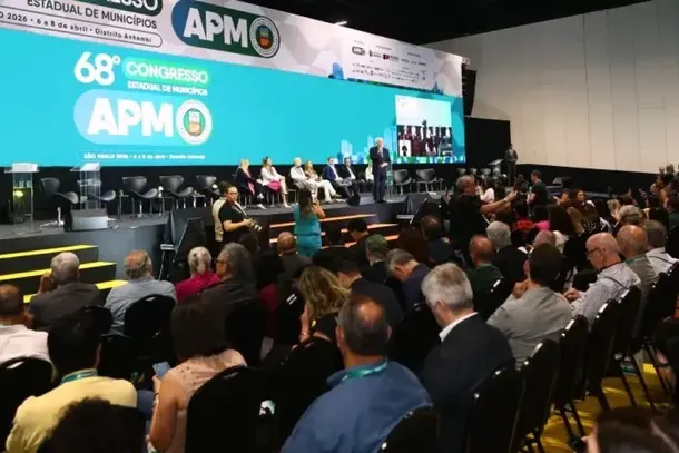 A programa&ccedil;&atilde;o t&eacute;cnica aborda os principais desafios da administra&ccedil;&atilde;o p&uacute;blica municipal, com palestras e pain&eacute;is sobre arrecada&ccedil;&atilde;o