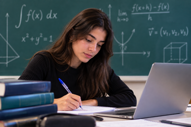Curso gratuito aproxima matem&aacute;tica do Ensino M&eacute;dio e da universidade em S&atilde;o Carlos