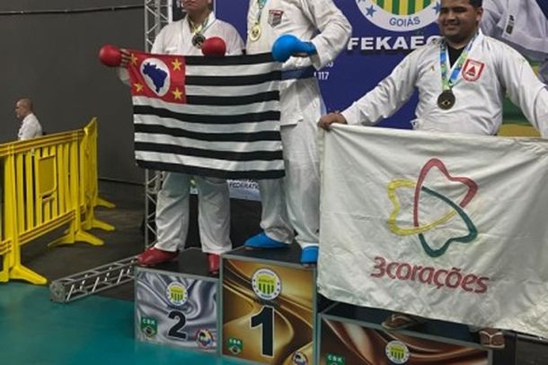 Ibat&eacute; conquista ouro, prata e bronze no Brasileiro e avan&ccedil;a &agrave;s finais
