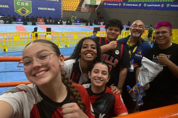 Campe&otilde;es de Ibat&eacute;
