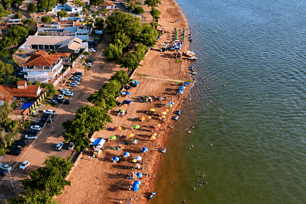 A certifica&ccedil;&atilde;o avalia crit&eacute;rios estruturais e o dinamismo da atividade tur&iacute;stica nas cidades, evidenciando a relev&acirc;ncia do planejamento cont&iacute;nuo para impulsionar o turismo local