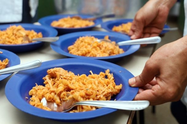 A caminho da terceiriza&ccedil;&atilde;o toda a merenda escolar de S&atilde;o Carlos