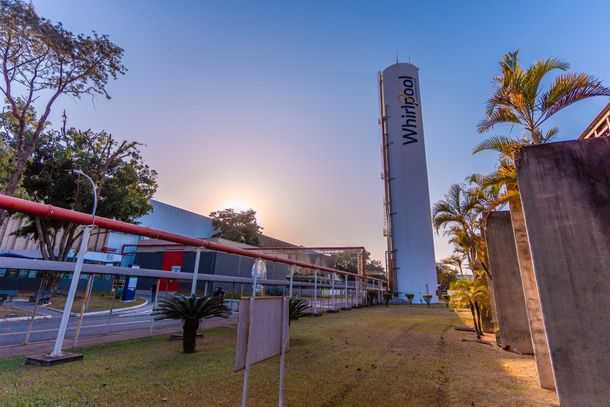 128 vagas de emprego tempor&aacute;rias para a sua unidade fabril localizada em Rio Claro
