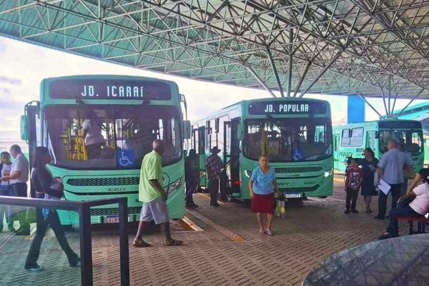 Para garantir a mobilidade dos eleitores at&eacute; as se&ccedil;&otilde;es eleitorais, todas as linhas municipais de &ocirc;nibus circular&atilde;o com a mesma grade de hor&aacute;rios e frota praticadas em dias &uacute;teis