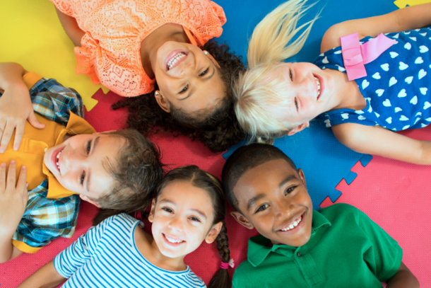 De 6 a 9 de outubro, escolas municipais ter&atilde;o atividades recreativas, card&aacute;pio especial e dias tem&aacute;ticos para celebrar a data com os alunos
