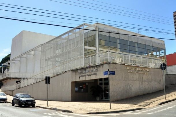 &ldquo;60 Anos sob as Luzes da Cena&rdquo; homenageia trajet&oacute;ria da casa de espet&aacute;culos e o legado do diretor e dramaturgo Get&uacute;lio Alho