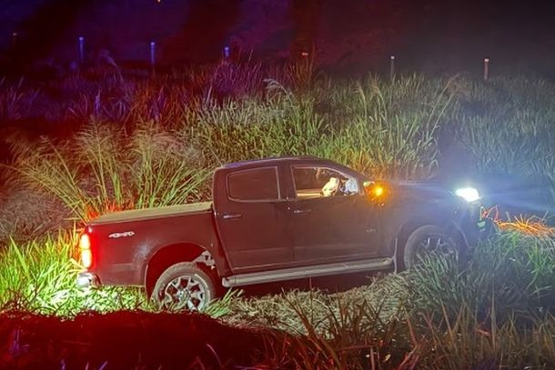Motorista fica ferido ap&oacute;s perder controle de caminhonete na BR-429 em Alvorada do Oeste