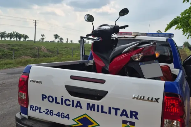 Pol&iacute;cia Militar recupera motoneta furtada ap&oacute;s persegui&ccedil;&atilde;o na rodovia estadual RO-010
