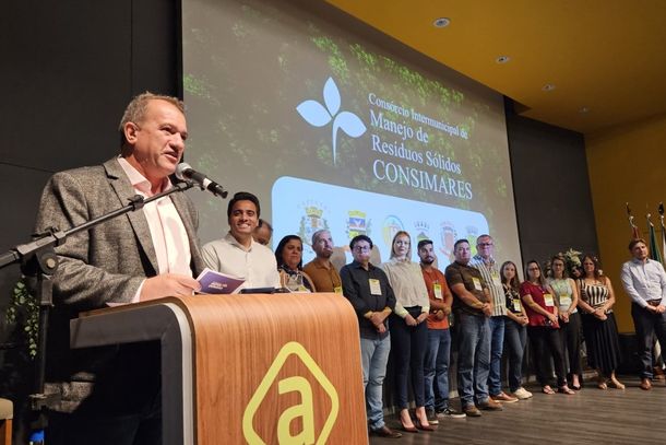 Prefeito Leitinho de Nova Odessa Discurso em evento