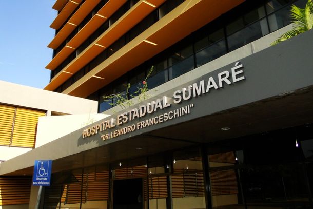 fachada do Hospital Estadual de Sumar&eacute; - HES