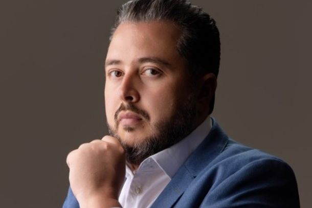 Jo&atilde;o Cleto, autor do livro Lideran&ccedil;a na Pr&aacute;tica: como se tornar um l&iacute;der.