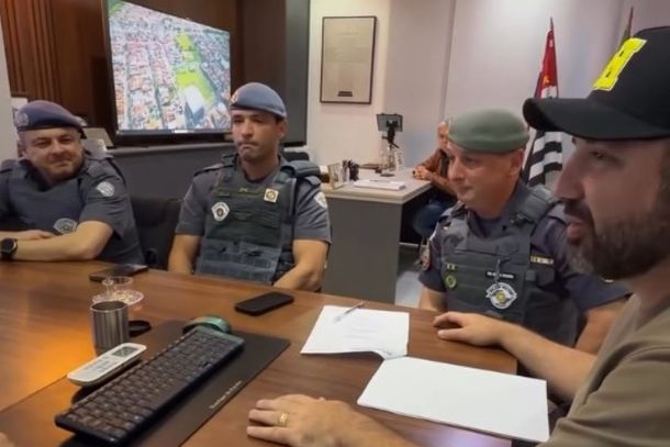 Reuni&atilde;o no Gabinete do Prefeito Henriue do Para&iacute;so