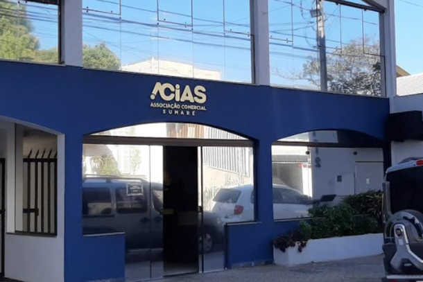 Fachada da sede da ACIAS