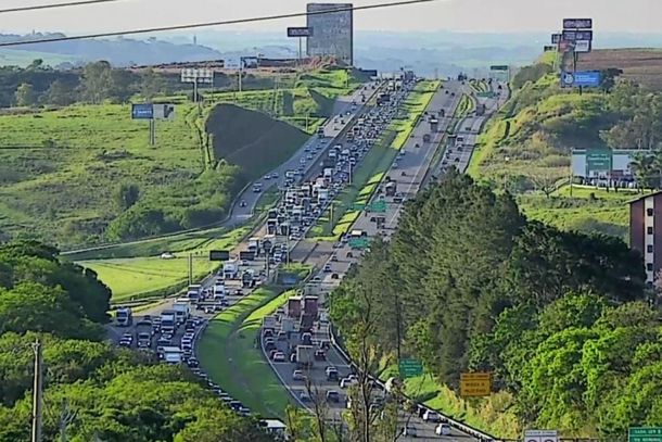 Anhanguera-Bandeirantes ter&aacute; maior volume; sa&iacute;da deve registrar congestionamentos na sexta-feira e no s&aacute;bado, com retorno intenso na segunda