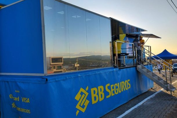 Surubim recebe a Carreta Agro BB
