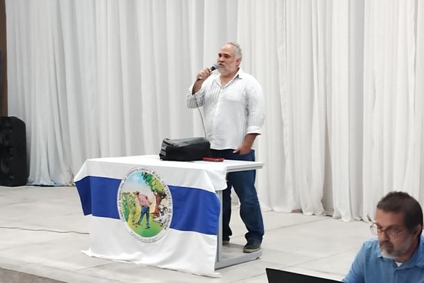 Caetano De Carli representou o Minist&eacute;rio do Desenvolvimento Agr&aacute;rio no evento