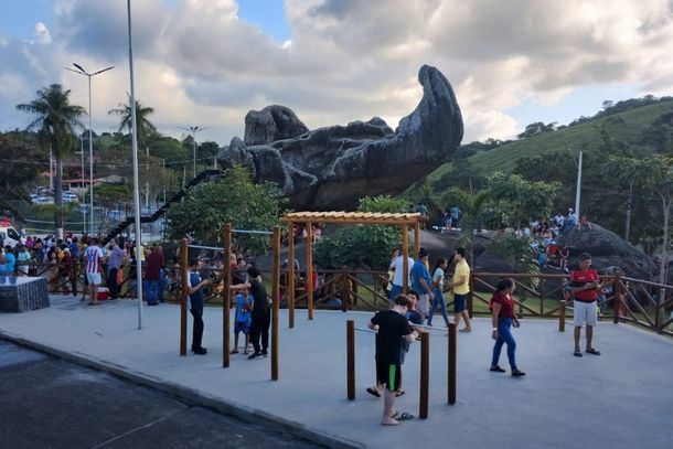 A Pedra do Navio &eacute; a principal atra&ccedil;&atilde;o do Parque