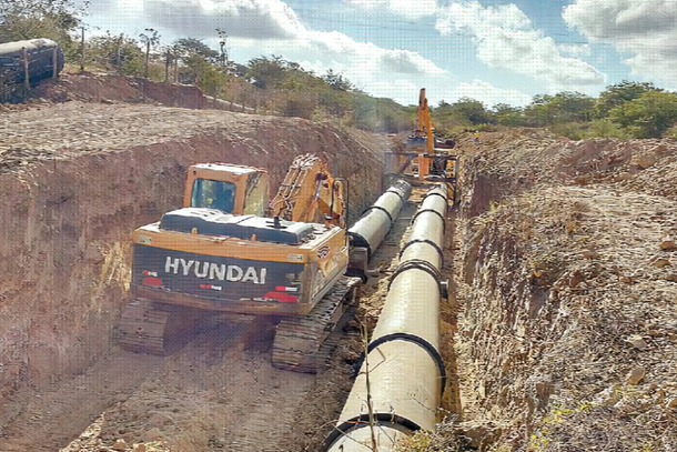 Compesa vem realizando obras para melhorar o abastecimento de &aacute;gua na regi&atilde;o