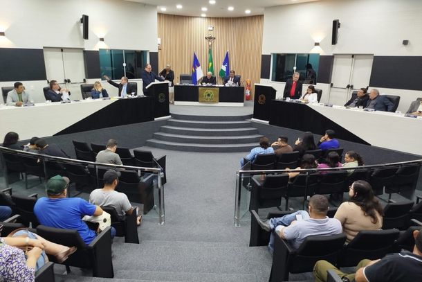 Sess&atilde;o na C&acirc;mara votou pela altera&ccedil;&atilde;o dos projetos de lei