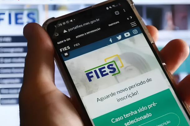 Aplicativo do FIES &eacute; disponibilizado pelas plataformas de smartphone