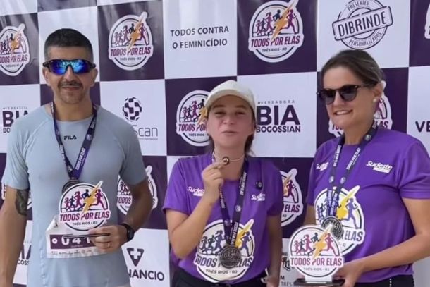 Todos por Elas