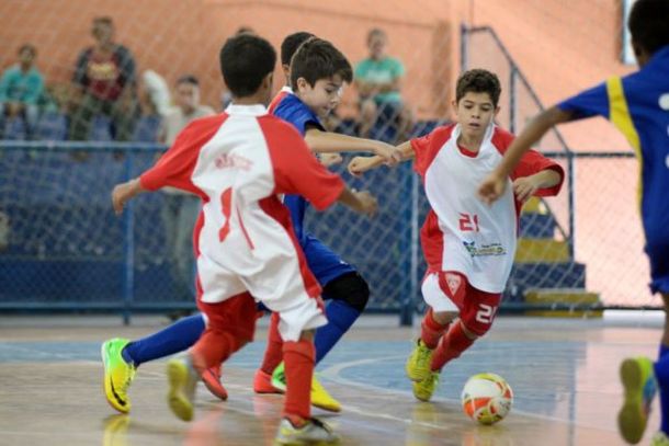 Em todas as categorias, ser&atilde;o premiadas as equipes do 1&ordm; ao 4&ordm; lugar