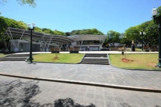 Pra&ccedil;a Arthur Tomas ser&aacute; local do dia D