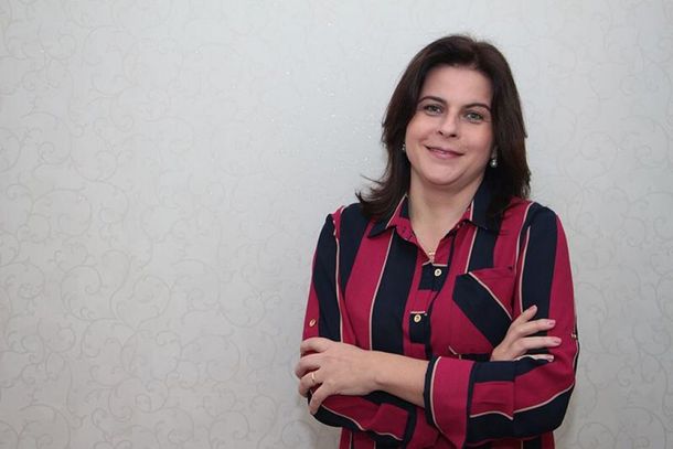 Mary Segatti &eacute; psicoterapeuta, realiza acompanhamento psicol&oacute;gico em crian&ccedil;as, adolescentes e adultos