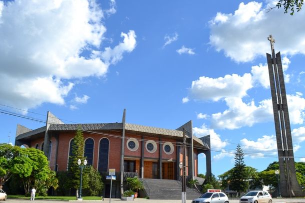 O Caminho dos Santuários surgiu em 2019, idealizado pelo grupo Amigos que Correm, dos municípios de Umuarama e Iporã