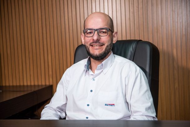 Alessandro Nunes &eacute; o propriet&aacute;rio da unidade de Umuarama da Detetizadora Berbert