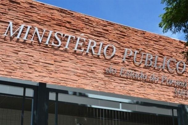O preg&atilde;o para a concorr&ecirc;ncia foi feito apenas no modo presencial, quando seria poss&iacute;vel adotar no caso o preg&atilde;o eletr&ocirc;nico, o que aumentaria a possibilidade de concorr&ecirc;ncia