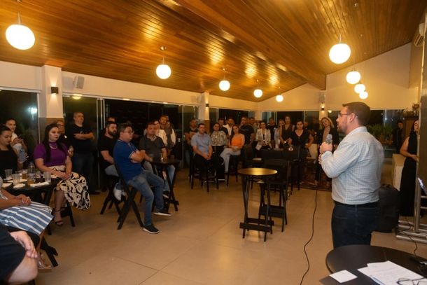 O evento, que ocorreu na sede social da construtora, proporcionou um ambiente descontra&iacute;do e prop&iacute;cio ao networking